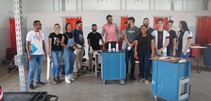 Alunas do CST em Design de Interiores estão entre os participantes do Curso de Processos Construtivos de Alvenaria