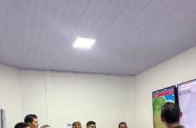 Visita ao Centro de Situação Climática aproxima alunos de Geoprocessamento da realidade profissional